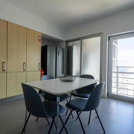 Sealine Loft | Center Lejlighed *